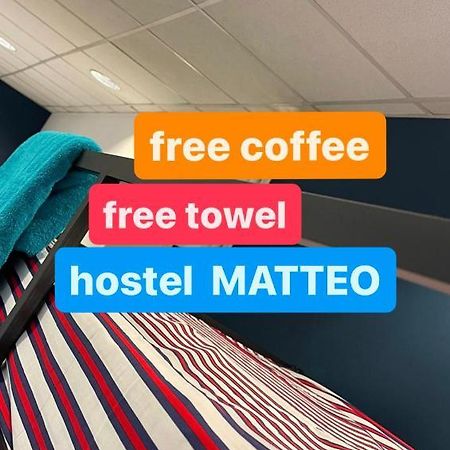 Hostel Matteo Prishtinë Ngoại thất bức ảnh
