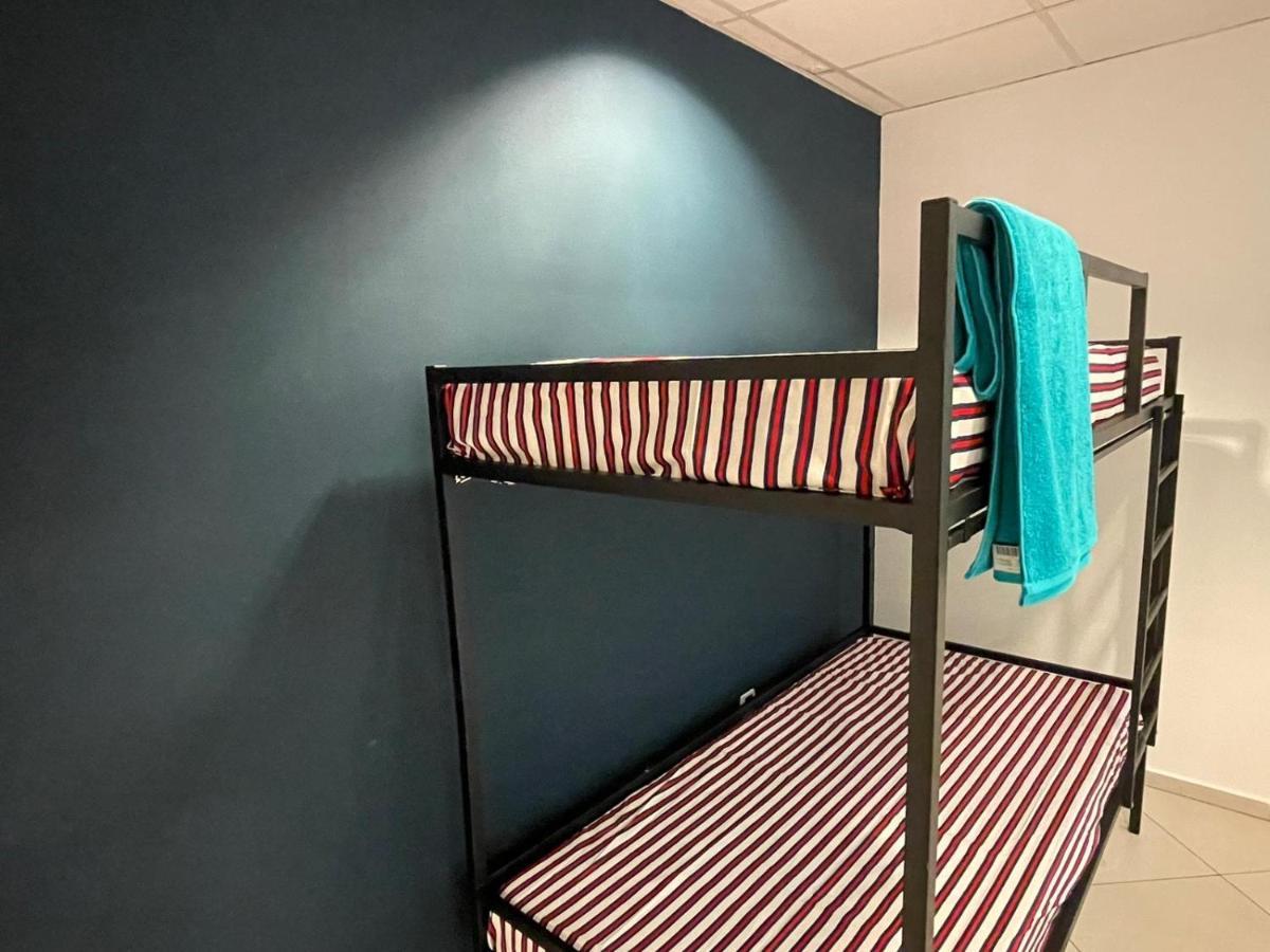 Hostel Matteo Prishtinë Ngoại thất bức ảnh