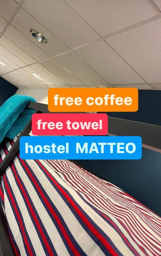 Hostel Matteo Prishtinë Ngoại thất bức ảnh