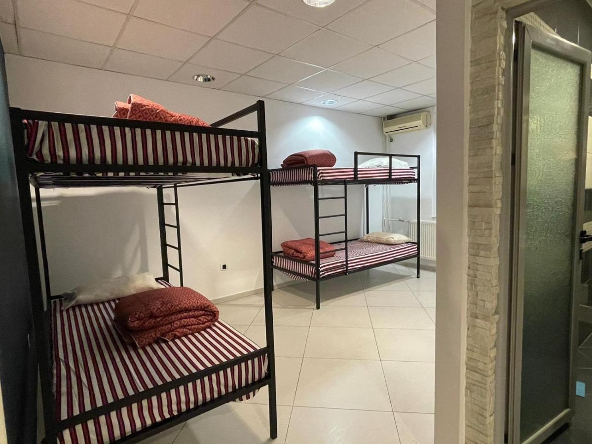 Hostel Matteo Prishtinë Ngoại thất bức ảnh